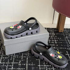 代购级Balenciaga 巴黎世家洞洞鞋 Balenciaga 春夏最新情侣款洞洞鞋,黑马单 代购级Balenciaga 巴黎世家洞洞鞋 Balenciaga 春夏最新情侣款洞洞鞋,黑马单