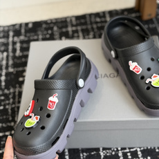 代购级Balenciaga 巴黎世家洞洞鞋 Balenciaga 春夏最新情侣款洞洞鞋,黑马单 代购级Balenciaga 巴黎世家洞洞鞋 Balenciaga 春夏最新情侣款洞洞鞋,黑马单