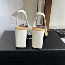 代购级CHANEL 香奈儿 26ss 春夏秀款中空凉鞋 第一眼看上就被种草了根据天气变化自由穿搭!套上袜 代购级CHANEL 香奈儿 26ss 春夏秀款中空凉鞋 第一眼看上就被种草了根据天气变化自由穿搭!套上袜