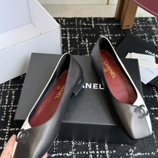 代购级CHANEL 香奈儿 26ss 春夏秀款单鞋第一眼看上就被种草了根据天气变化自由穿搭!套上袜套春夏 代购级CHANEL 香奈儿 26ss 春夏秀款单鞋第一眼看上就被种草了根据天气变化自由穿搭!套上袜套春夏