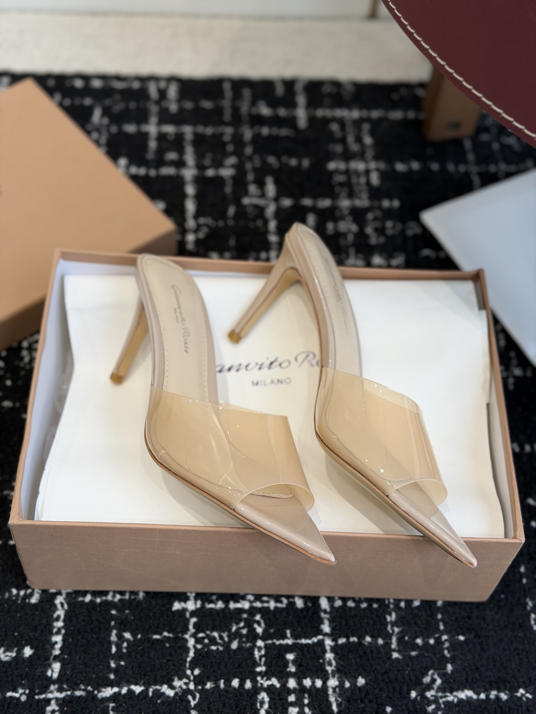 代购级吉安维托·罗西Gianvito Rossi 26春夏 尖头 细跟 凉拖鞋！轻松移动，高跟凉拖鞋！特