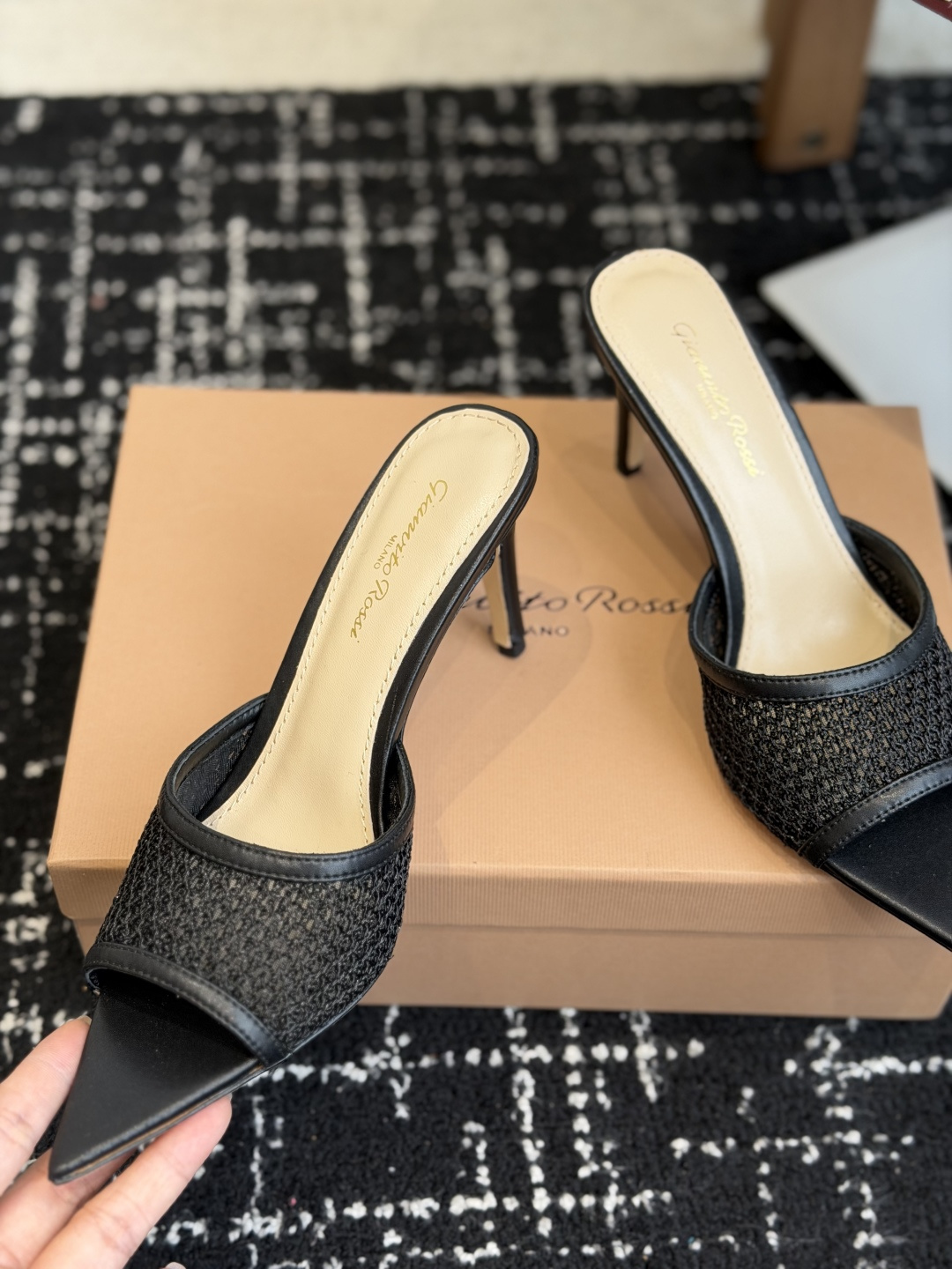 代购级吉安维托·罗西Gianvito Rossi 26春夏 尖头 细跟 凉拖鞋！轻松移动，高跟凉拖鞋！特