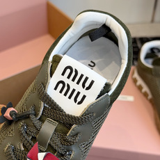 代购级(⚠️官网同步✈️盒包装)Miu Miu 26ss 新色 春夏新款走秀MiuMiu 情侣款 玛丽 代购级(⚠️官网同步✈️盒包装)Miu Miu 26ss 新色 春夏新款走秀MiuMiu 情侣款 玛丽