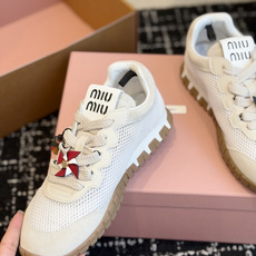 代购级(⚠️官网同步✈️盒包装)Miu Miu 26ss 新色 春夏新款走秀MiuMiu 情侣款 玛丽 代购级(⚠️官网同步✈️盒包装)Miu Miu 26ss 新色 春夏新款走秀MiuMiu 情侣款 玛丽