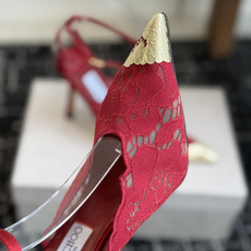 代购级Jimmy Choo jc 周仰杰 新款蕾丝高跟鞋,这对复古小蕾丝,绝对是鞋柜C位的不二之选! 代购级Jimmy Choo jc 周仰杰 新款蕾丝高跟鞋,这对复古小蕾丝,绝对是鞋柜C位的不二之选!