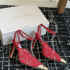 代购级Jimmy Choo jc 周仰杰 新款蕾丝高跟鞋,这对复古小蕾丝,绝对是鞋柜C位的不二之选! 代购级Jimmy Choo jc 周仰杰 新款蕾丝高跟鞋,这对复古小蕾丝,绝对是鞋柜C位的不二之选!