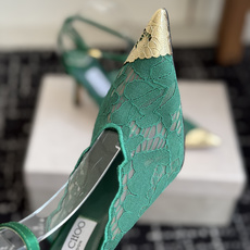 代购级Jimmy Choo jc 周仰杰 新款蕾丝高跟鞋,这对复古小蕾丝,绝对是鞋柜C位的不二之选! 代购级Jimmy Choo jc 周仰杰 新款蕾丝高跟鞋,这对复古小蕾丝,绝对是鞋柜C位的不二之选!