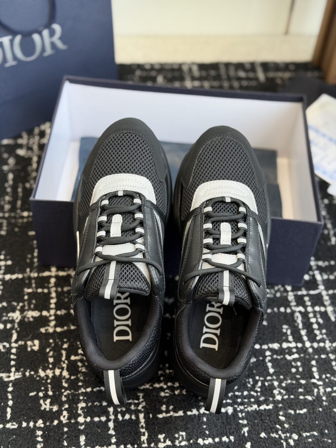 代购级Dior 明星款26ss 主推爆品 全新发售的迪奥 Dior Chrono 新款休闲运动鞋跑鞋老爹