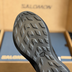 代购级Salomon𝐱 MM6 萨洛蒙联名马吉拉 26ss户外 休闲 运动鞋原版购入开发 做货 这款由M 代购级Salomon𝐱 MM6 萨洛蒙联名马吉拉 26ss户外 休闲 运动鞋原版购入开发 做货 这款由M