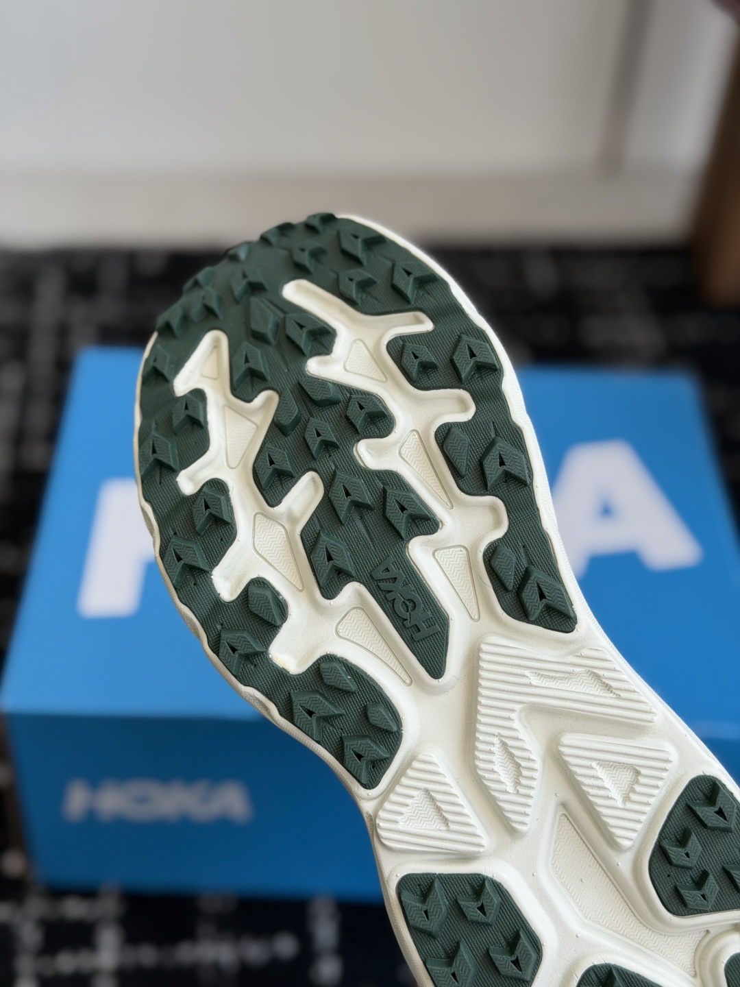东莞代购级HOKA ONE ONE Challenger 8 挑战者 8 代 舒适柔软百搭减震耐磨低帮户