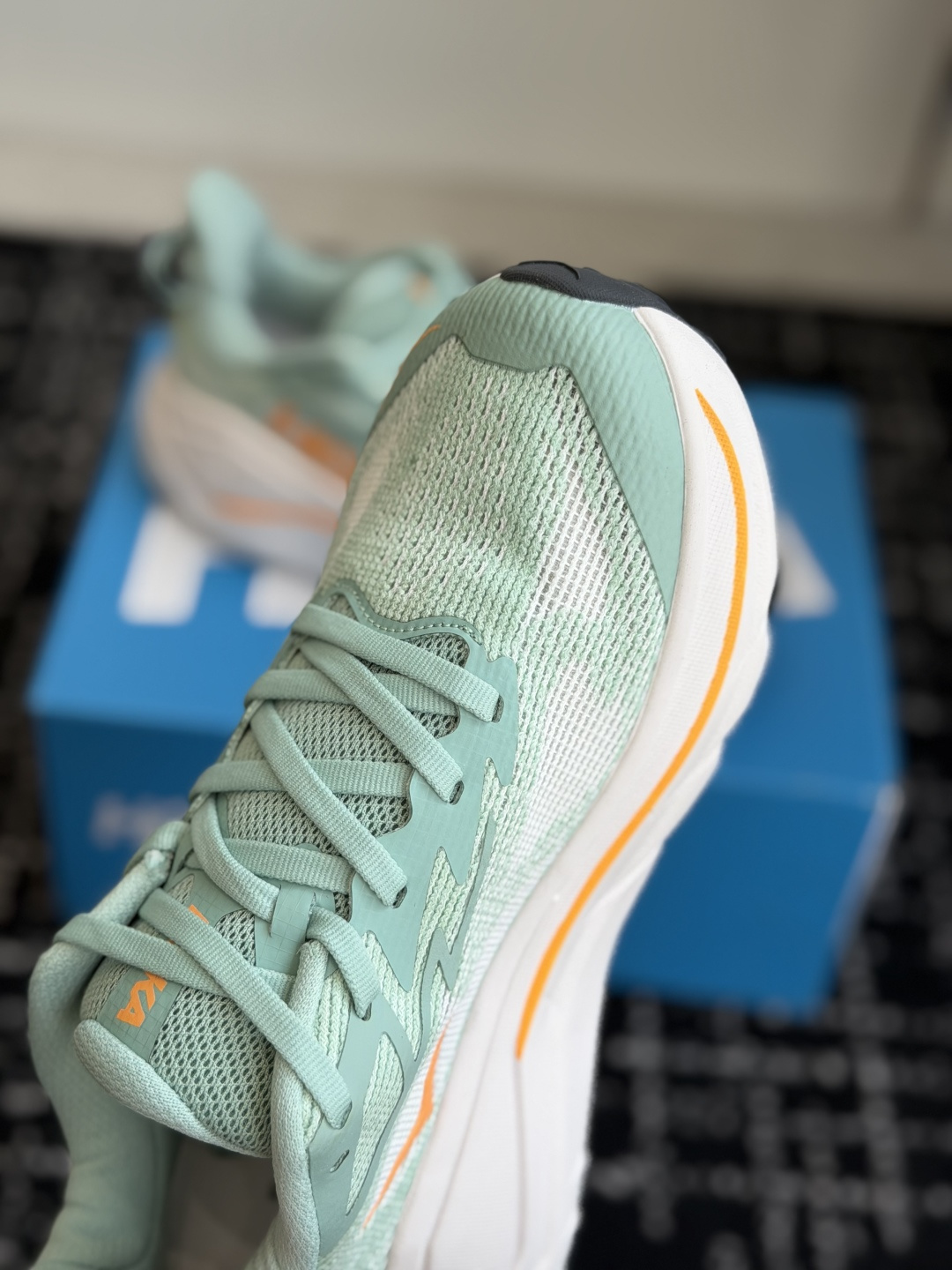 东莞代购级（女码）HOKA ONE ONE Challenger 8 挑战者 8 代 舒适柔软百搭减震耐