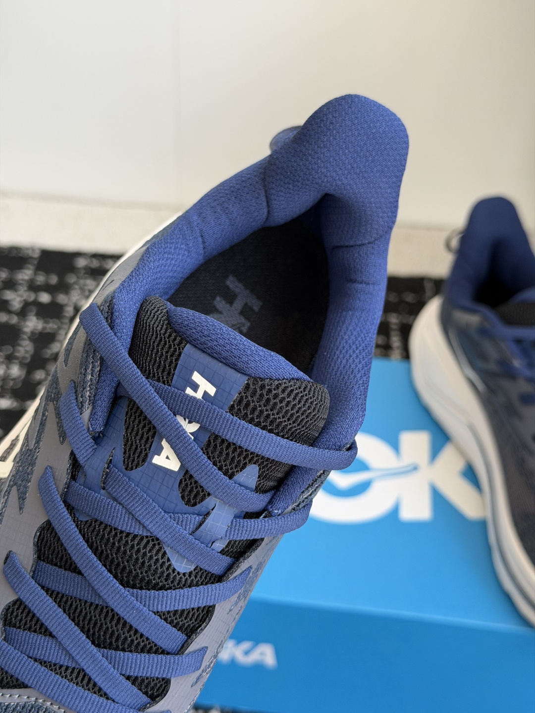 东莞代购级（男码）HOKA ONE ONE Challenger 8 挑战者 8 代 舒适柔软百搭减震耐
