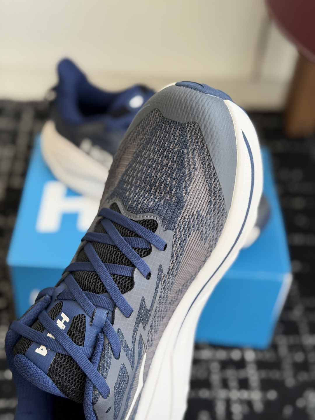 东莞代购级（男码）HOKA ONE ONE Challenger 8 挑战者 8 代 舒适柔软百搭减震耐