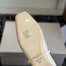 东莞代购级Jimmy Choo 26ss新品方头单鞋 高品质颜值单品推荐,贸易公司订单同步专柜 主打精致 东莞代购级Jimmy Choo 26ss新品方头单鞋 高品质颜值单品推荐,贸易公司订单同步专柜 主打精致