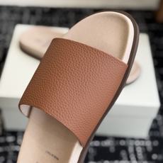 东莞代购级Brunello Cucinelli BC男士休闲凉拖鞋|此款凉拖鞋鞋面料采用意大利进口荔枝纹 东莞代购级Brunello Cucinelli BC男士休闲凉拖鞋|此款凉拖鞋鞋面料采用意大利进口荔枝纹
