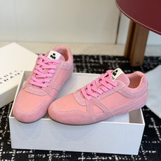 代购级ISABEL.MARANT 伊莎贝尔·玛兰 26ss 新款魔术贴德训鞋以打破常规的不羁风格展现生活 代购级ISABEL.MARANT 伊莎贝尔·玛兰 26ss 新款魔术贴德训鞋以打破常规的不羁风格展现生活