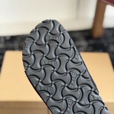 代购级Louis vuitton 26ss 沙滩拖 又一爆款 最新 顶配版本LV一出即巅峰的超爆款的H拖 代购级Louis vuitton 26ss 沙滩拖 又一爆款 最新 顶配版本LV一出即巅峰的超爆款的H拖