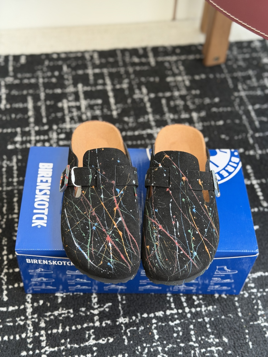 代购级BIRKENSTOCK  26ss博肯 真软木潮流时尚 钻扣 休闲 包头拖人体工程学设计符合脚形的