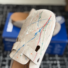 代购级BIRKENSTOCK 26ss博肯 真软木潮流时尚 钻扣 休闲 包头拖人体工程学设计符合脚形的 代购级BIRKENSTOCK 26ss博肯 真软木潮流时尚 钻扣 休闲 包头拖人体工程学设计符合脚形的
