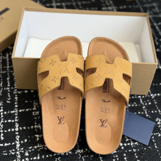 代购级Louis vuitton 26ss 沙滩拖 又一爆款 最新 顶配版本LV一出即巅峰的超爆款的H拖 代购级Louis vuitton 26ss 沙滩拖 又一爆款 最新 顶配版本LV一出即巅峰的超爆款的H拖