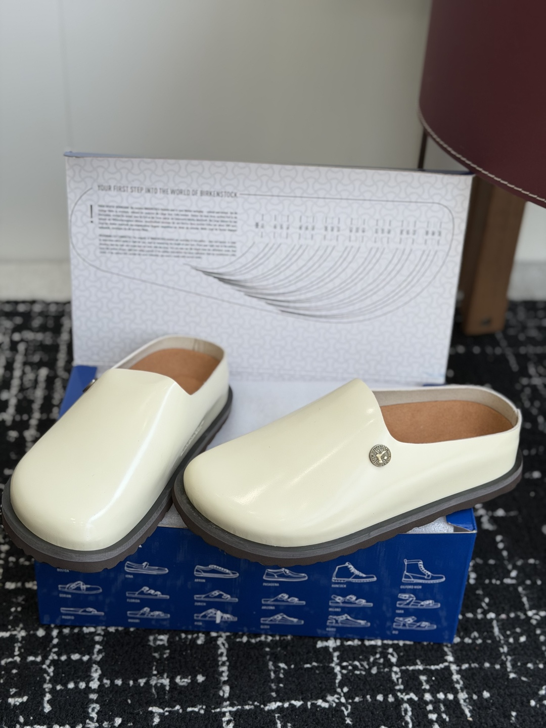 代购级BIRKENSTOCK  26ss博肯 真软木潮流时尚 钻扣 休闲 包头拖人体工程学设计符合脚形的