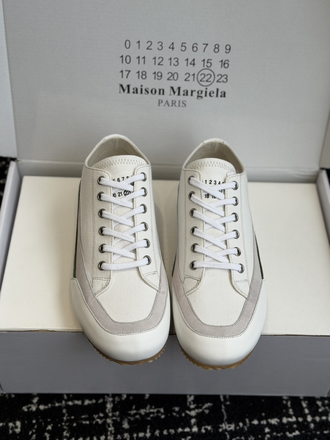 代购级MaisonMargiela MM6 马吉拉  做旧厚底 德训鞋 休闲 运动鞋这一款德国训练鞋延续