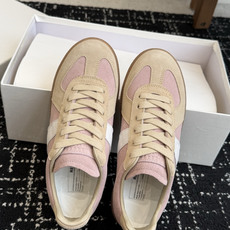 代购级MaisonMargiela MM6 马吉拉 26新色 德训鞋 休闲 运动鞋原版购入开发 做货 鬼 代购级MaisonMargiela MM6 马吉拉 26新色 德训鞋 休闲 运动鞋原版购入开发 做货 鬼