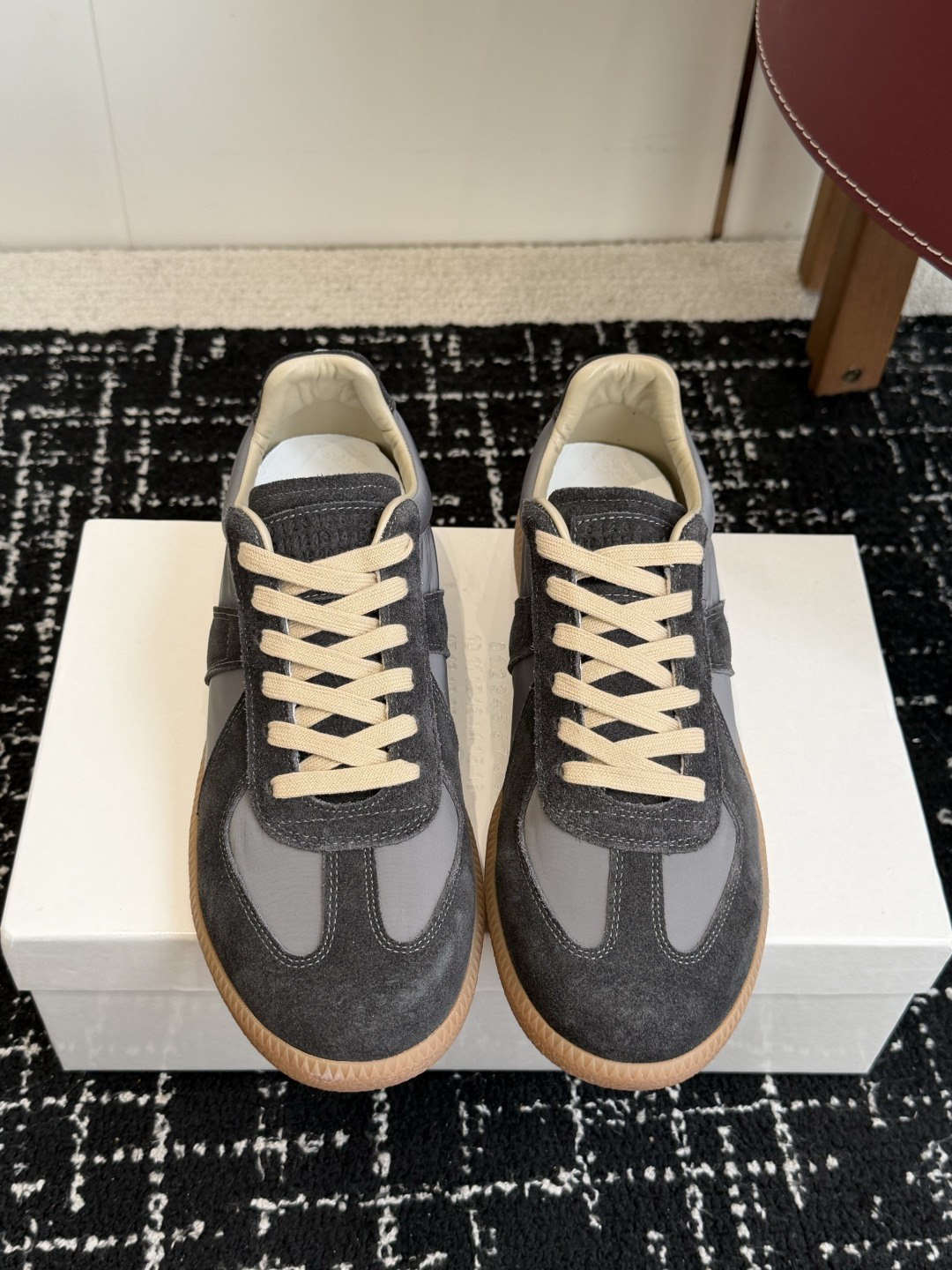 代购级MaisonMargiela MM6 马吉拉 26新色 情侣款  德训鞋 休闲 运动鞋原版购入开发