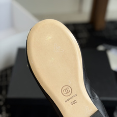 代购级Chanel 26ss 春夏系列芭蕾舞鞋复古款来袭非常火的大双C设计手工车线非常耗时耗力面料:进口 代购级Chanel 26ss 春夏系列芭蕾舞鞋复古款来袭非常火的大双C设计手工车线非常耗时耗力面料:进口