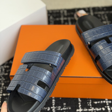东莞代购级(情侣款)HERMES 爱马仕二舅拖 Chypre这双查帕斯粉拼军绿的拖鞋在专柜是需要靠抢的, 东莞代购级(情侣款)HERMES 爱马仕二舅拖 Chypre这双查帕斯粉拼军绿的拖鞋在专柜是需要靠抢的,