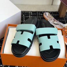 东莞代购级(情侣款)HERMES 爱马仕二舅拖 Chypre这双查帕斯粉拼军绿的拖鞋在专柜是需要靠抢的, 东莞代购级(情侣款)HERMES 爱马仕二舅拖 Chypre这双查帕斯粉拼军绿的拖鞋在专柜是需要靠抢的,