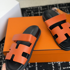 东莞代购级(情侣款)HERMES 爱马仕二舅拖 Chypre这双查帕斯粉拼军绿的拖鞋在专柜是需要靠抢的, 东莞代购级(情侣款)HERMES 爱马仕二舅拖 Chypre这双查帕斯粉拼军绿的拖鞋在专柜是需要靠抢的,