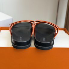 东莞代购级(情侣款)HERMES 爱马仕二舅拖 Chypre这双查帕斯粉拼军绿的拖鞋在专柜是需要靠抢的, 东莞代购级(情侣款)HERMES 爱马仕二舅拖 Chypre这双查帕斯粉拼军绿的拖鞋在专柜是需要靠抢的,