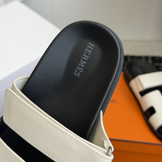东莞代购级(情侣款)HERMES 爱马仕二舅拖 Chypre这双查帕斯粉拼军绿的拖鞋在专柜是需要靠抢的, 东莞代购级(情侣款)HERMES 爱马仕二舅拖 Chypre这双查帕斯粉拼军绿的拖鞋在专柜是需要靠抢的,