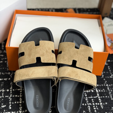 东莞代购级(情侣款)HERMES 爱马仕二舅拖 Chypre这双查帕斯粉拼军绿的拖鞋在专柜是需要靠抢的, 东莞代购级(情侣款)HERMES 爱马仕二舅拖 Chypre这双查帕斯粉拼军绿的拖鞋在专柜是需要靠抢的,