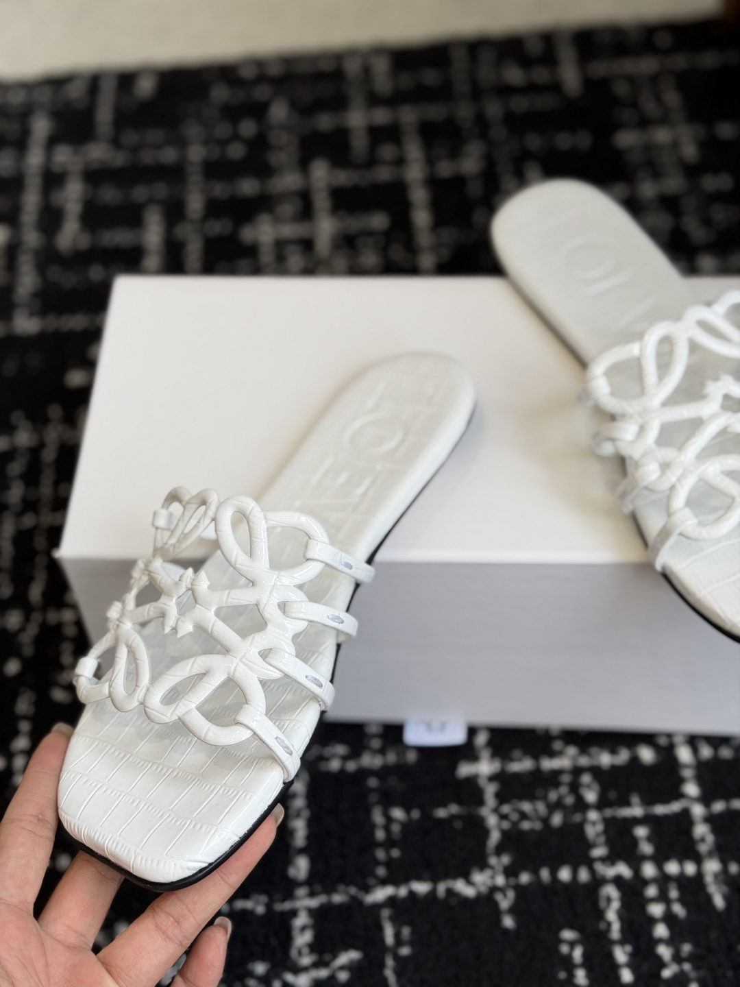 Designer Slides