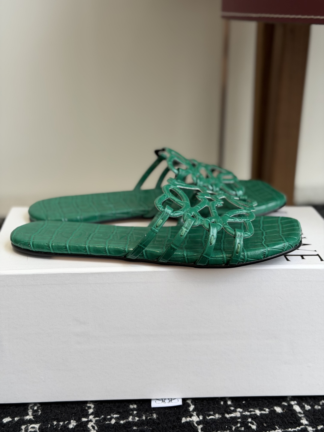 Designer Slides