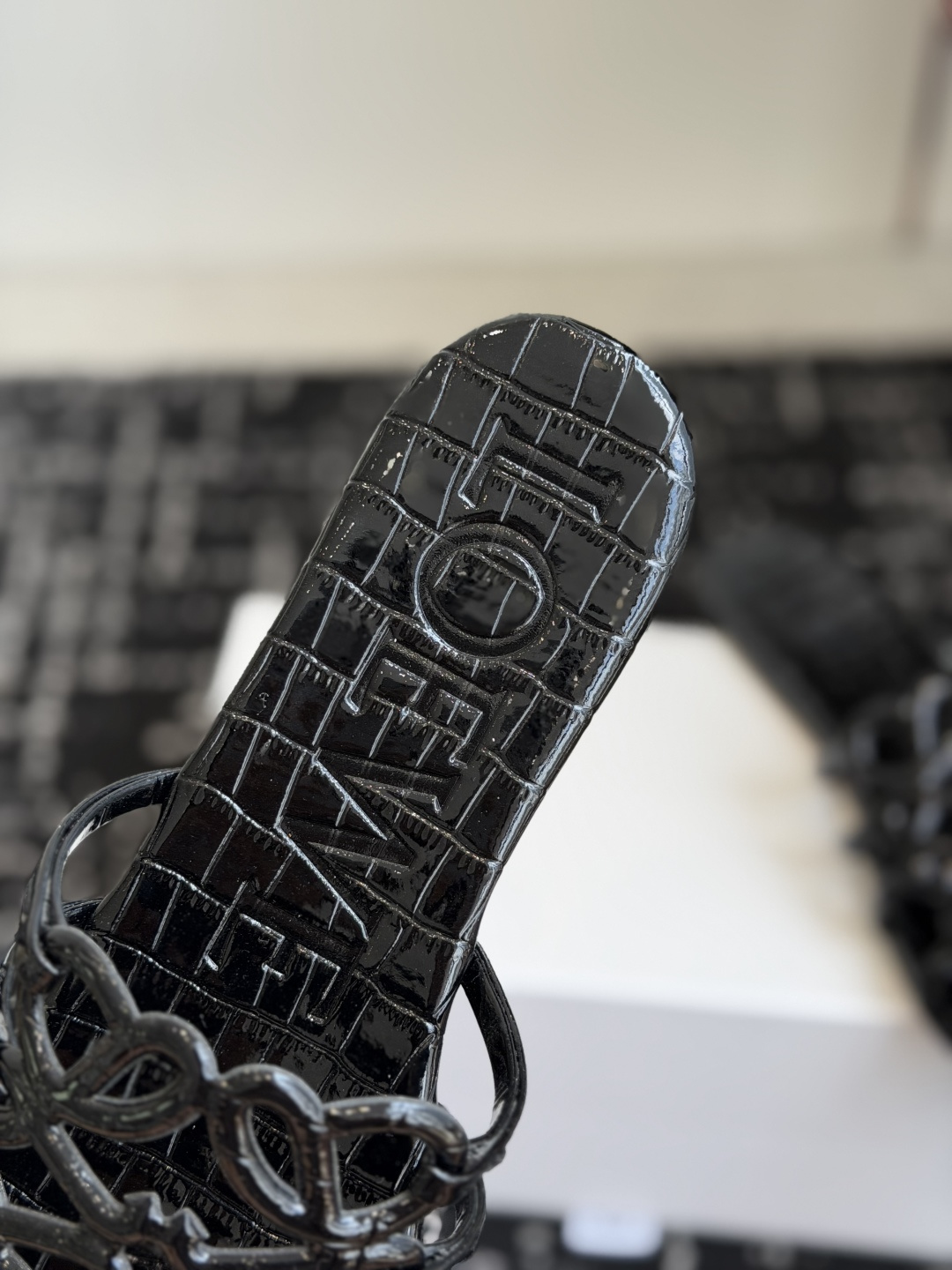 Designer Slides