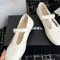 代购级Chanel 26ss 春夏系列芭蕾舞鞋复古款来袭非常火的大双C设计手工车线非常耗时耗力面料:进口 代购级Chanel 26ss 春夏系列芭蕾舞鞋复古款来袭非常火的大双C设计手工车线非常耗时耗力面料:进口