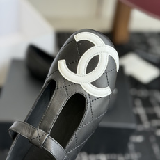 代购级Chanel 26ss 春夏系列芭蕾舞鞋复古款来袭非常火的大双C设计手工车线非常耗时耗力面料:进口 代购级Chanel 26ss 春夏系列芭蕾舞鞋复古款来袭非常火的大双C设计手工车线非常耗时耗力面料:进口