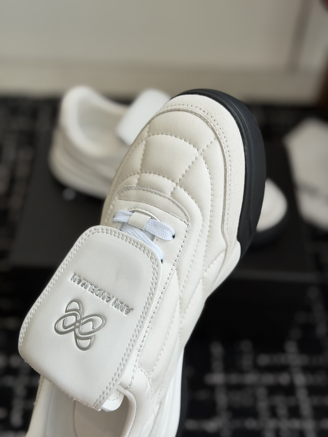 Designer Sneakers