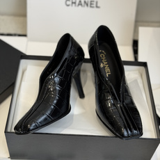 东莞代购级CHANEL小香 26ss 早春新款 大方头单鞋,复古法式优雅感,高级感十足 香奶奶中空单鞋, 东莞代购级CHANEL小香 26ss 早春新款 大方头单鞋,复古法式优雅感,高级感十足 香奶奶中空单鞋,