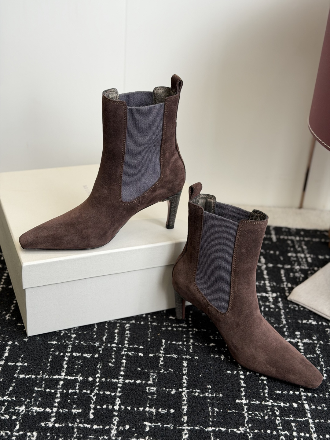 代购级Brunello Cucinelli 匠心臻品 bc新款时尚简约百搭休闲瘦瘦切尔西靴 秋冬必入卷这