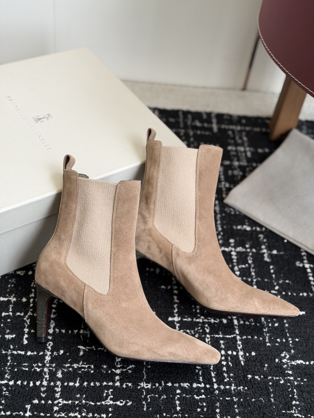 代购级Brunello Cucinelli 匠心臻品 bc新款时尚简约百搭休闲瘦瘦切尔西靴 秋冬必入卷这