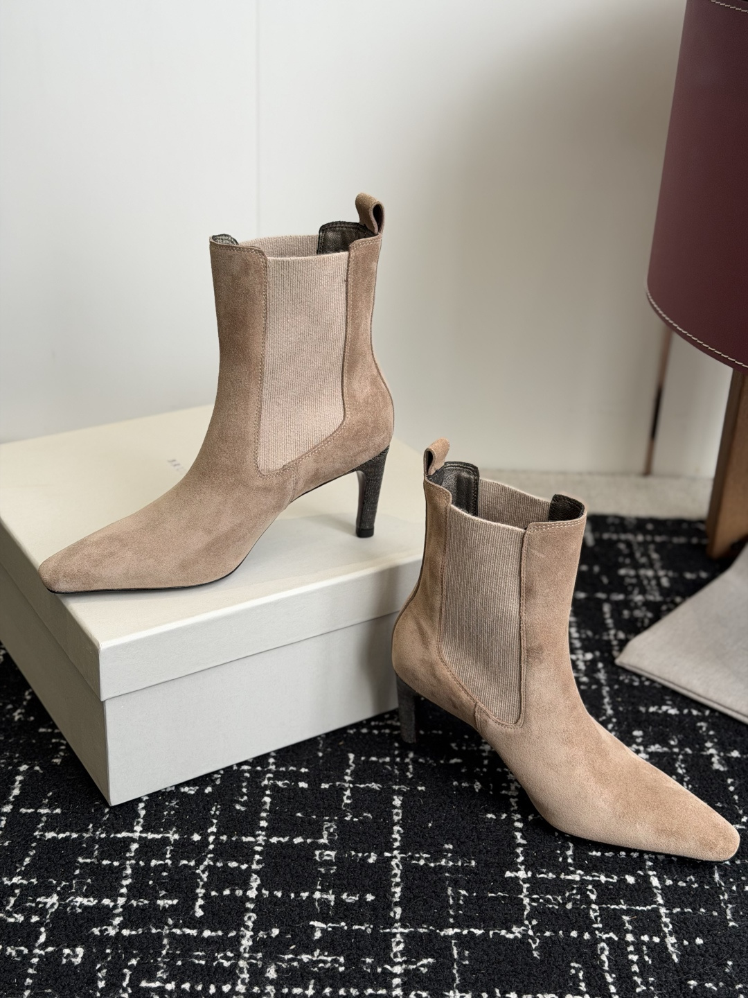 代购级Brunello Cucinelli 匠心臻品 bc新款时尚简约百搭休闲瘦瘦切尔西靴 秋冬必入卷这
