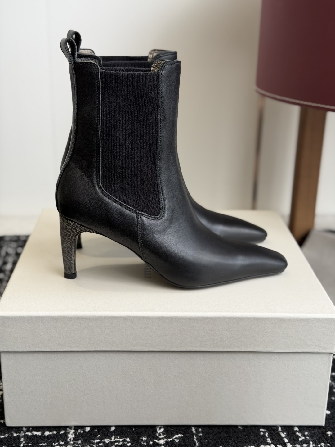 代购级Brunello Cucinelli 匠心臻品 bc新款时尚简约百搭休闲瘦瘦切尔西靴 秋冬必入卷这