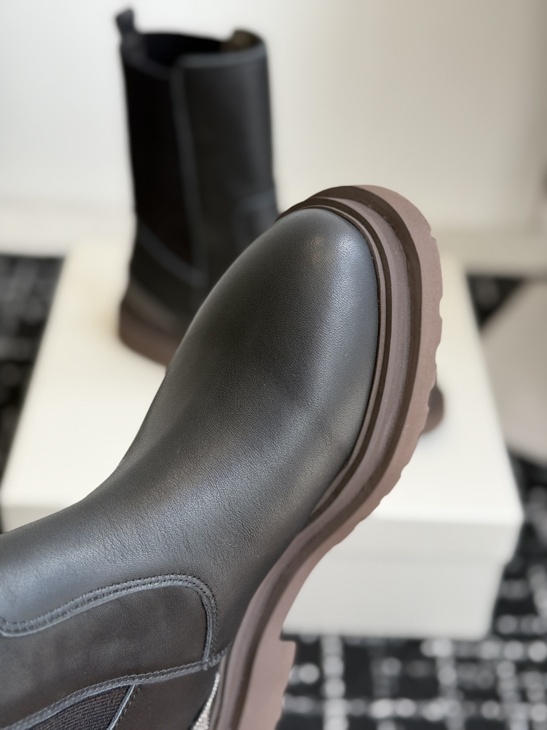 代购级Brunello Cucineli ss26 秋冬新款 马丁靴上脚帅气舒适 秋冬一定要有一双Bc的
