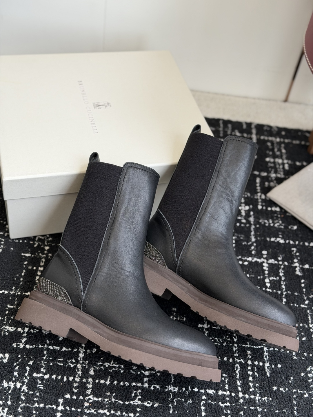 代购级Brunello Cucineli ss26 秋冬新款 马丁靴上脚帅气舒适 秋冬一定要有一双Bc的