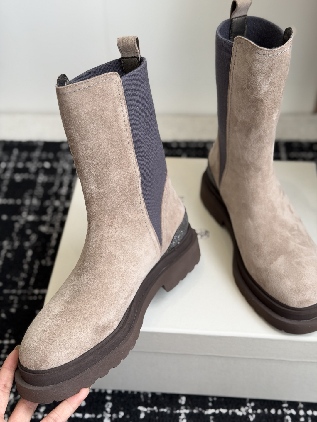 代购级Brunello Cucineli ss26 秋冬新款 马丁靴上脚帅气舒适 秋冬一定要有一双Bc的