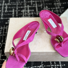 代购级jimmy choo Emeri 26ss夏日辣妹出街封神款,焦糖棕vs紫蘭花色,一双比一双懂夏天 代购级jimmy choo Emeri 26ss夏日辣妹出街封神款,焦糖棕vs紫蘭花色,一双比一双懂夏天